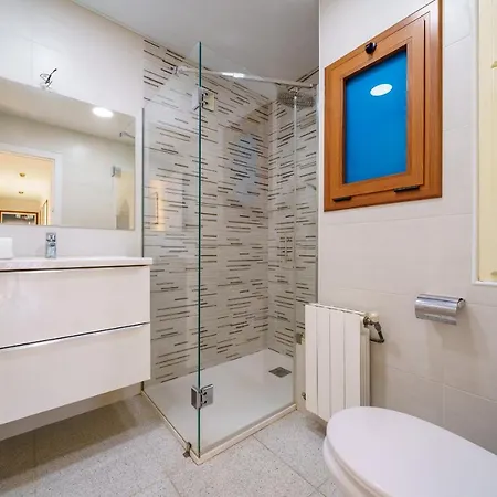 Homeholidaysrentals Snow - Costa Barcelona * Pineda de Mar