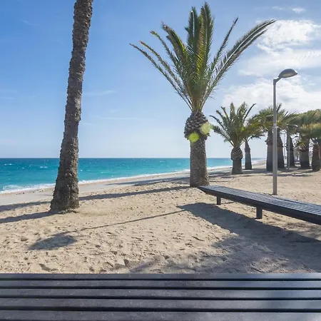Homeholidaysrentals Snow - Costa Barcelona
