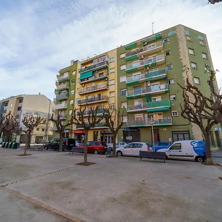 Homeholidaysrentals Snow - Costa Barcelona Apartment *